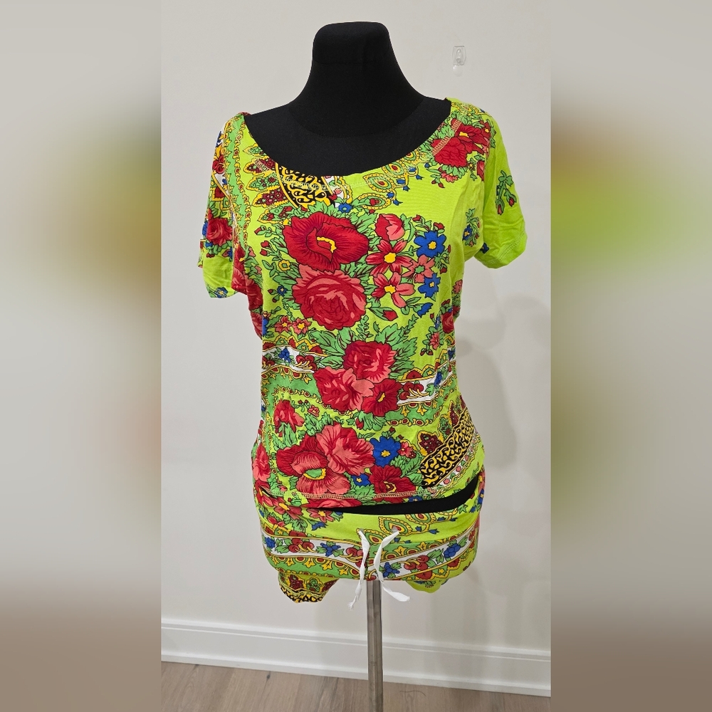 NWT SK House Coord Set Floral Print Top & Micro Shorts XS